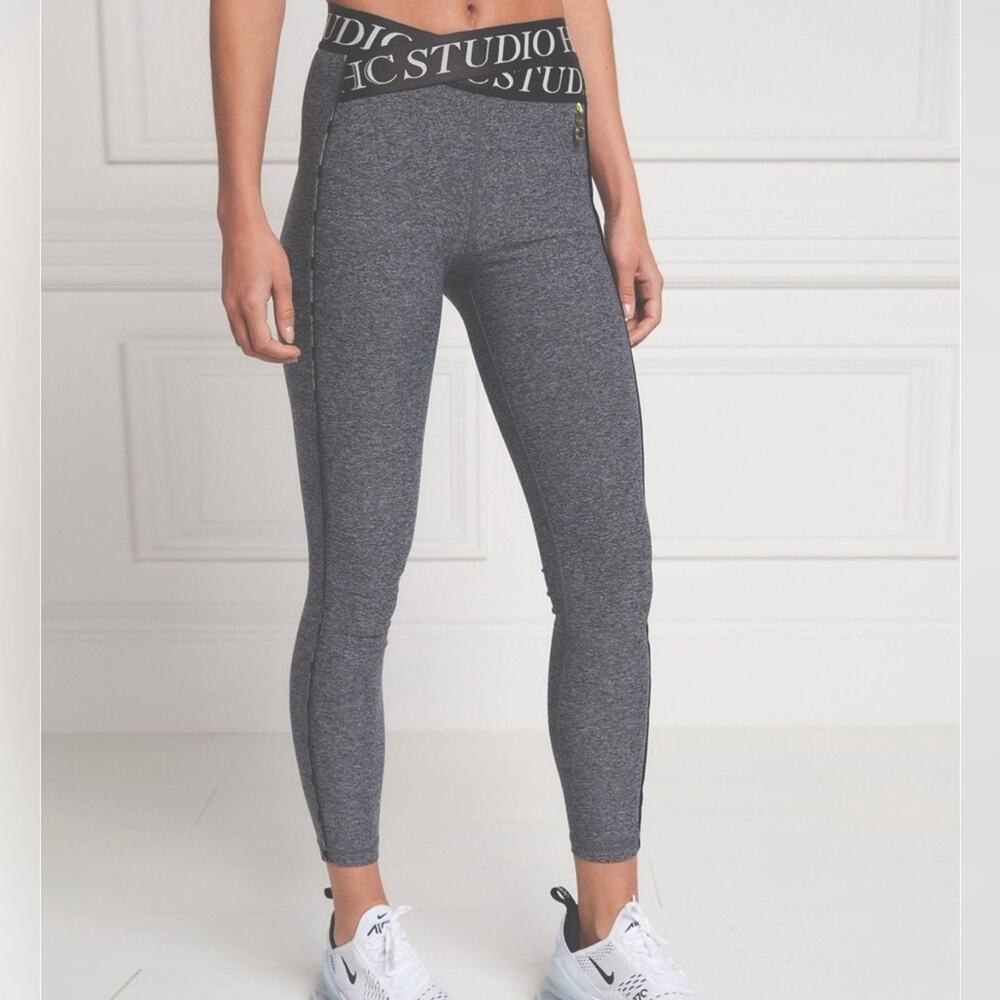 Holland Cooper Studio Crossover Legging NWT Athletic Yoga Extra Small XS Gray